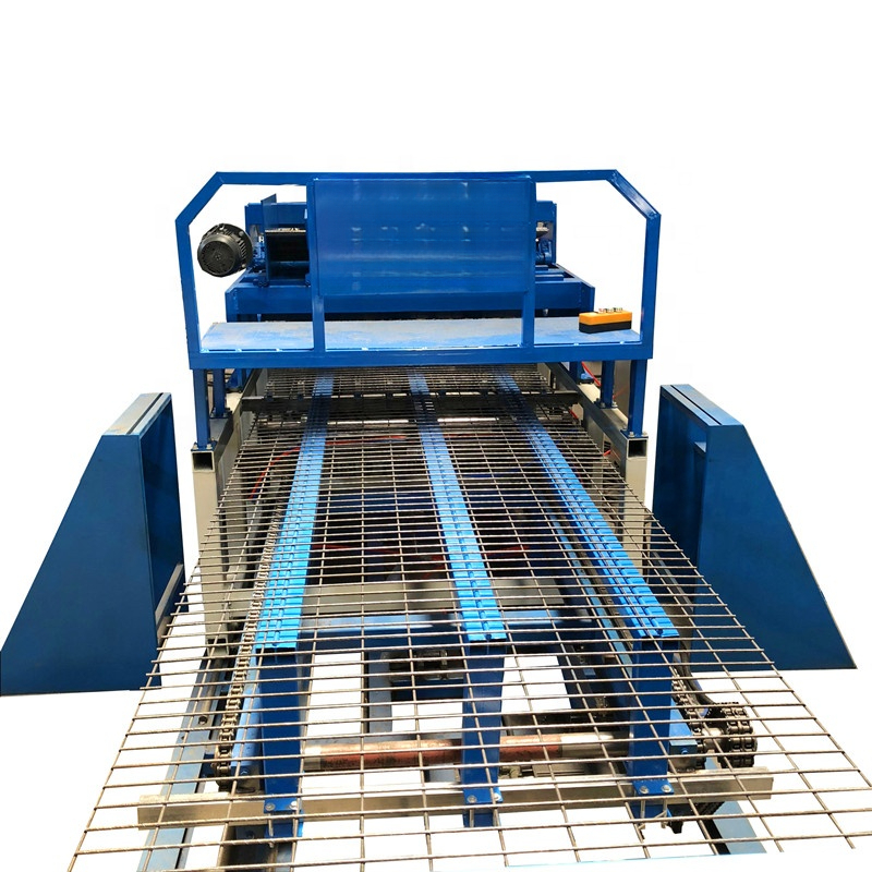 Welding Heavy Equipment - Automatische gaaslasapparaat uitgerust met een robuuste